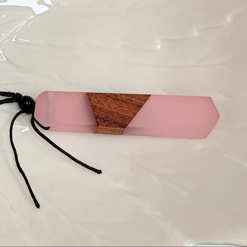 LAST ONE. Rope Pendant Necklace - Picture 4 of 5